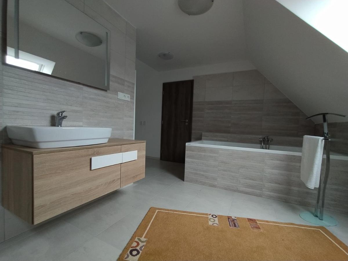 Apartmany Lono Jičín Екстериор снимка