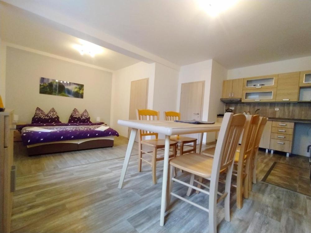 Apartmany Lono Jičín Екстериор снимка