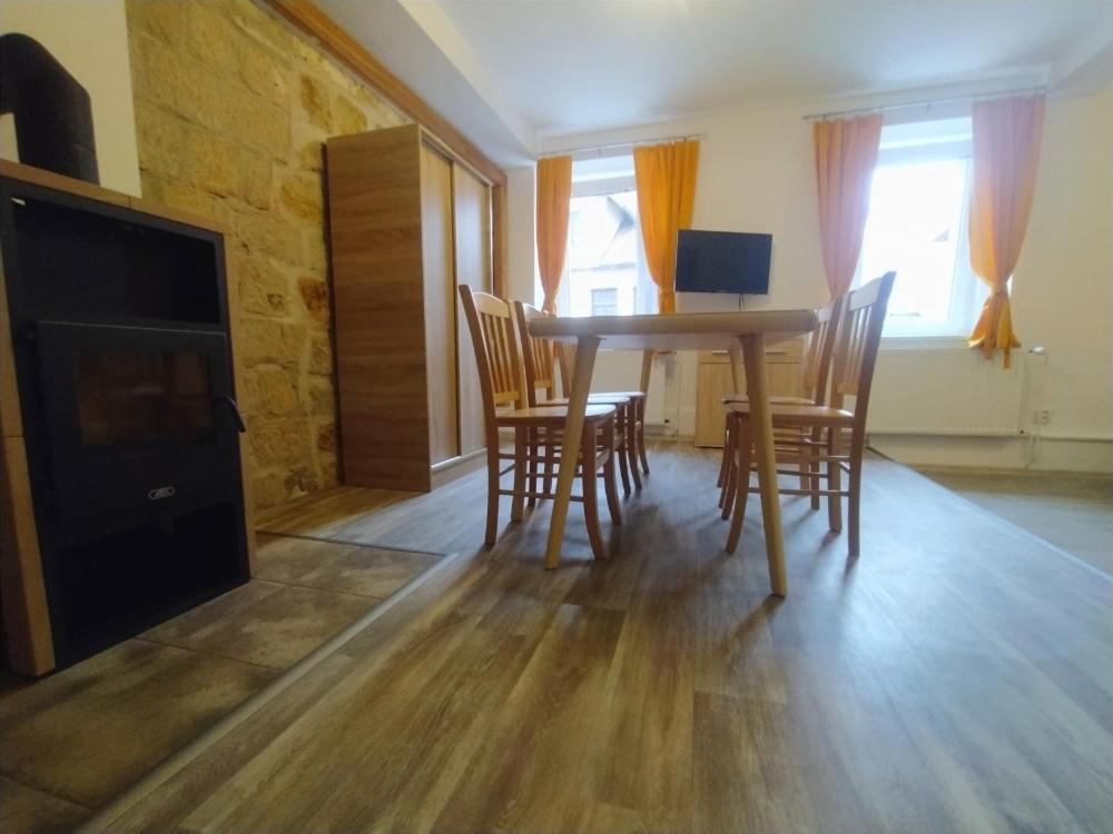 Apartmany Lono Jičín Екстериор снимка